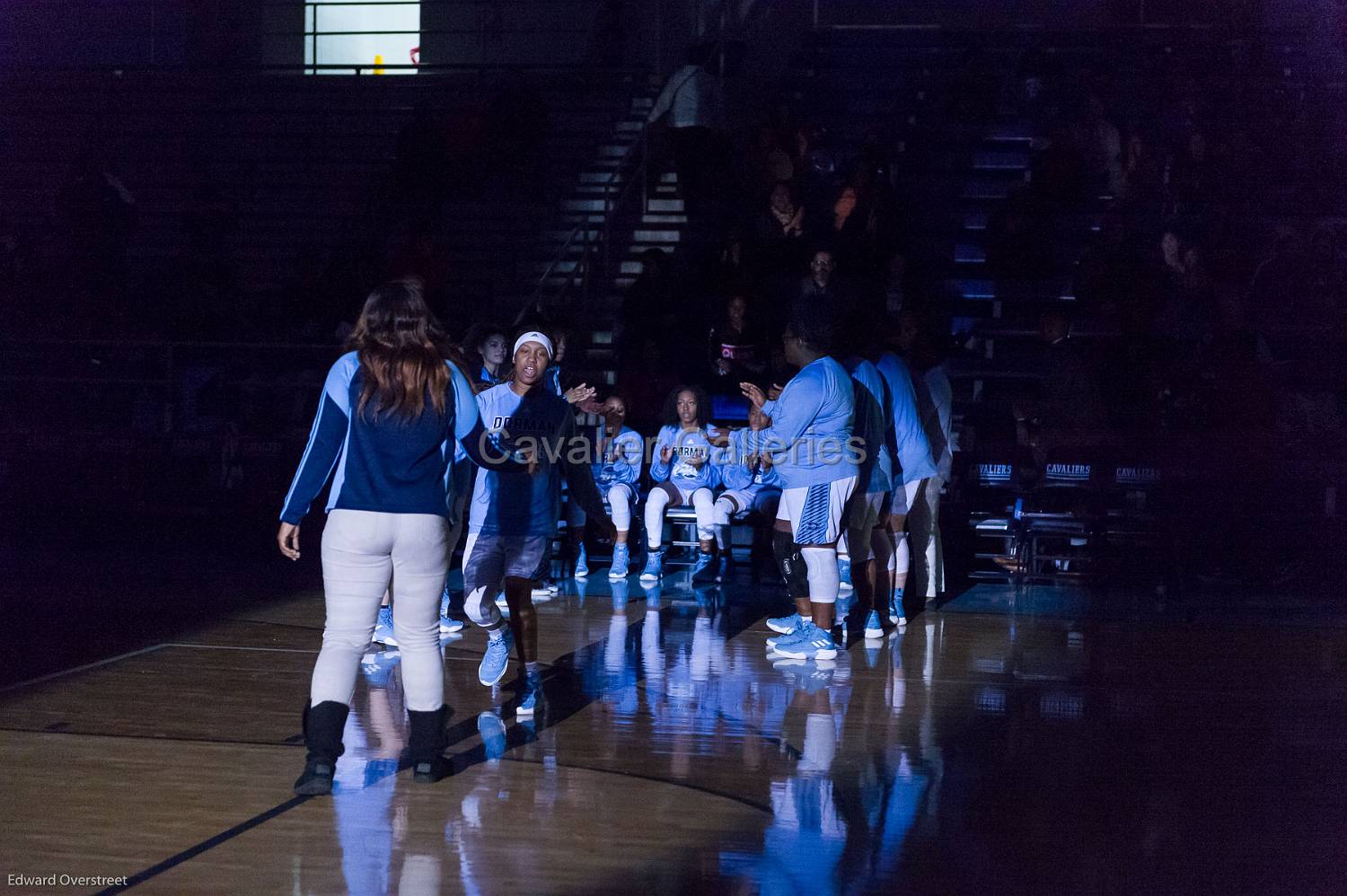 VarLadiesBBvsRiverside 7.jpg